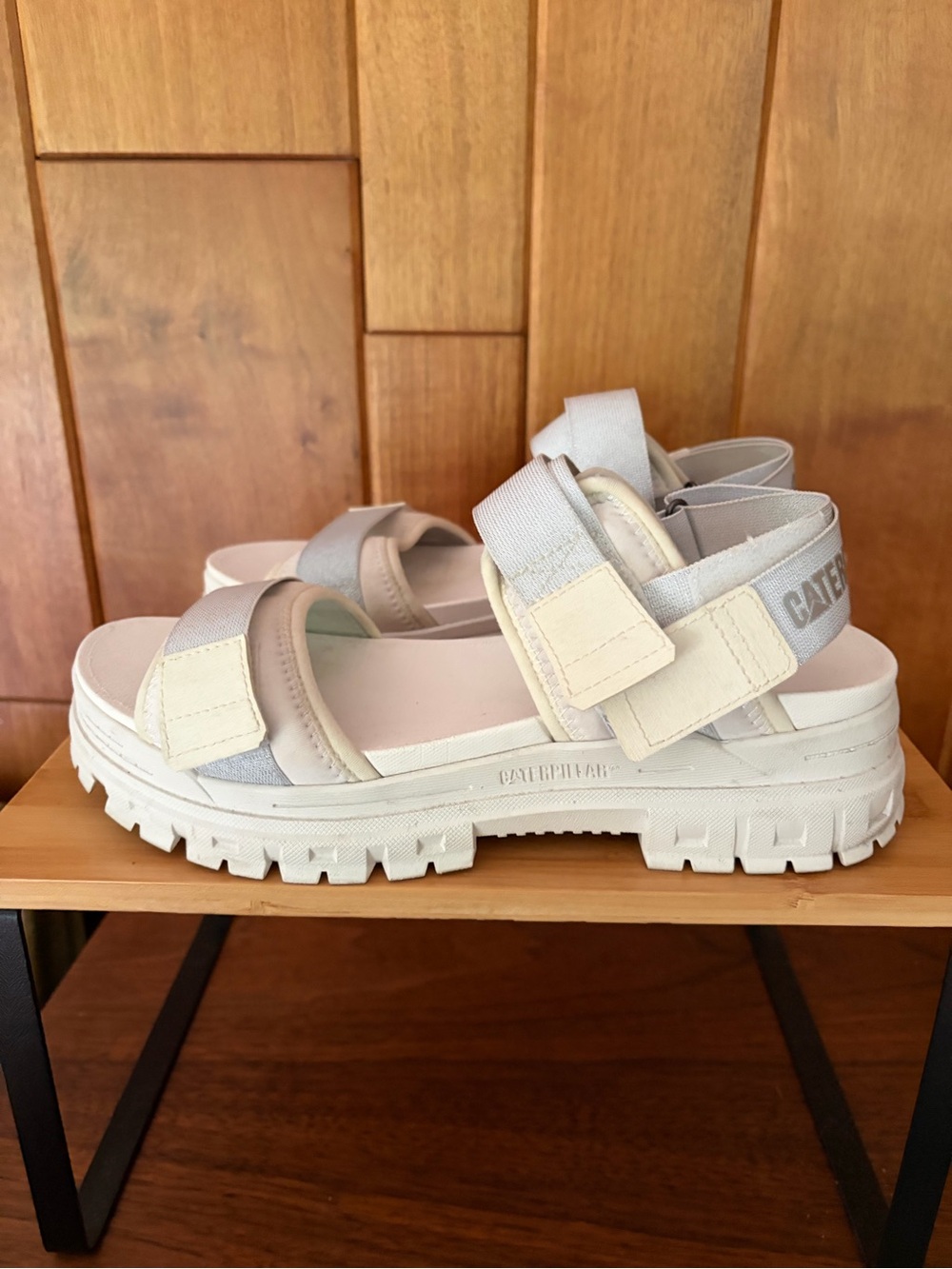 CAT Women’s 7 Chunky Platform Sport Sandals w. Velcro Straps. Lug Sole